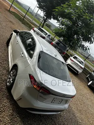 Toyota Corolla 2019 White