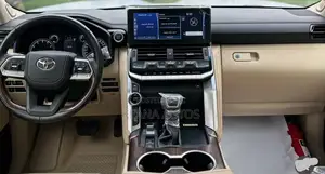 New Toyota Land Cruiser 2025 Silver