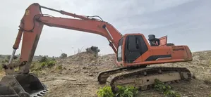 Clean Excavator for Sale