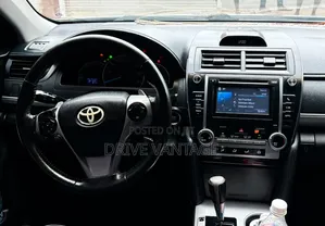 Toyota Camry 2014 Silver