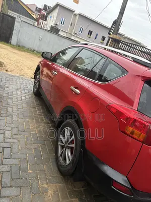 Toyota RAV4 2013 Red
