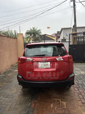 Toyota RAV4 2013 Red