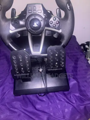 Ps4/3 Steering Wheel and Pedal