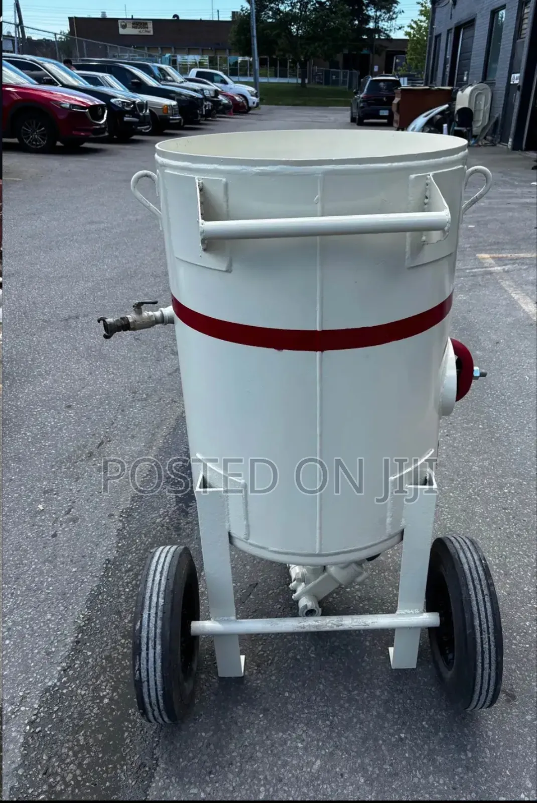 Sandblasting Pot (Pressure Blast Pot)