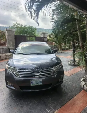 Toyota Venza 2010 Gray