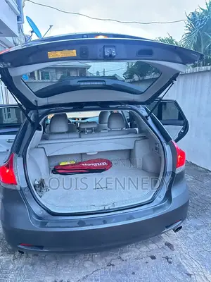 Toyota Venza 2011 Gray