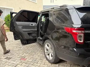 Ford Explorer Limited 4dr 4x4 (3.5L 6cyl 6A) 2013 Black