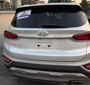 Hyundai Santa Fe 2019 Silver