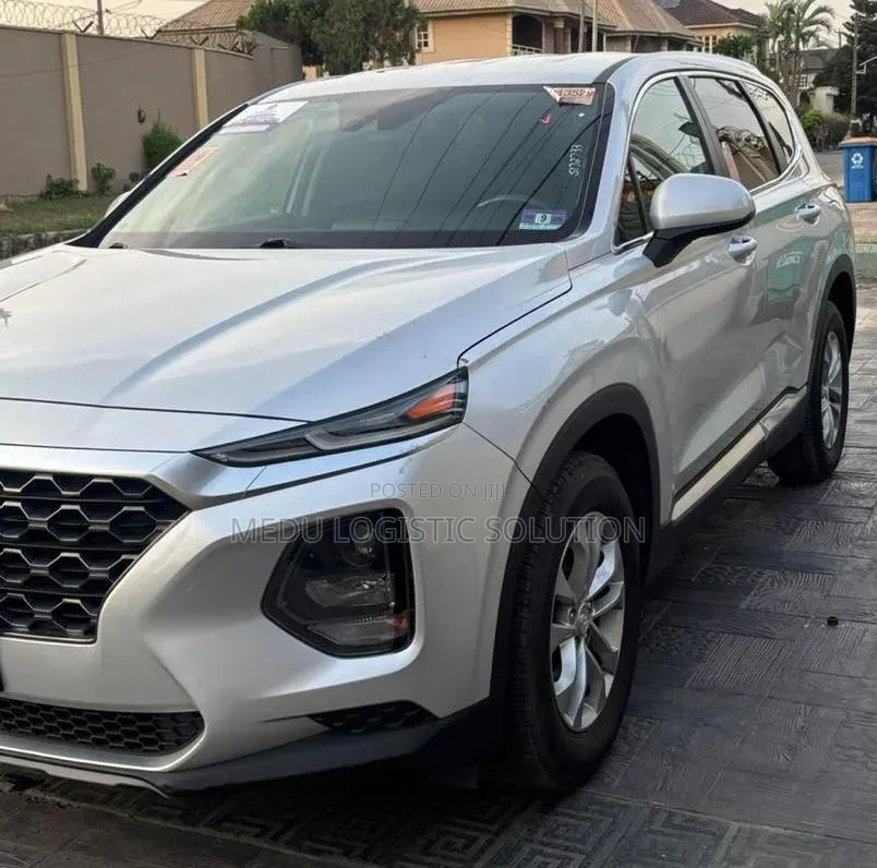 Hyundai Santa Fe 2019 Silver
