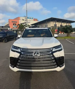 New Lexus LX 2025 White
