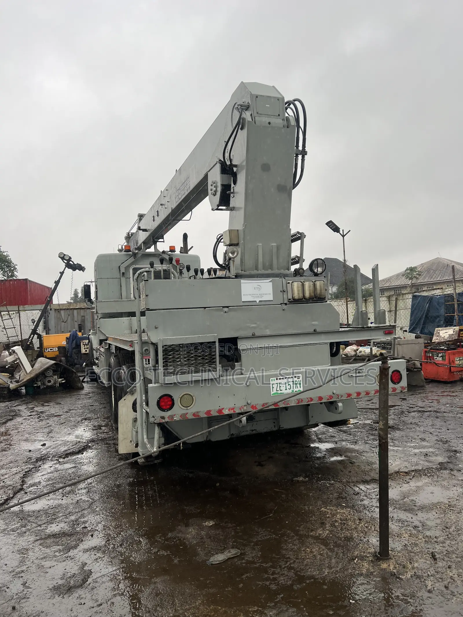 15 Ton Crane For Hire