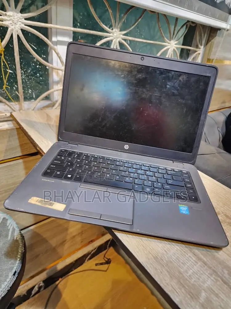 Laptop HP EliteBook 840 G3 4GB Intel Core i5 SSD 512GB