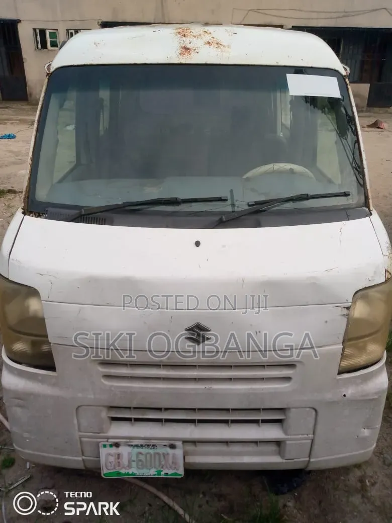 Suzuki Every 2010 Silver