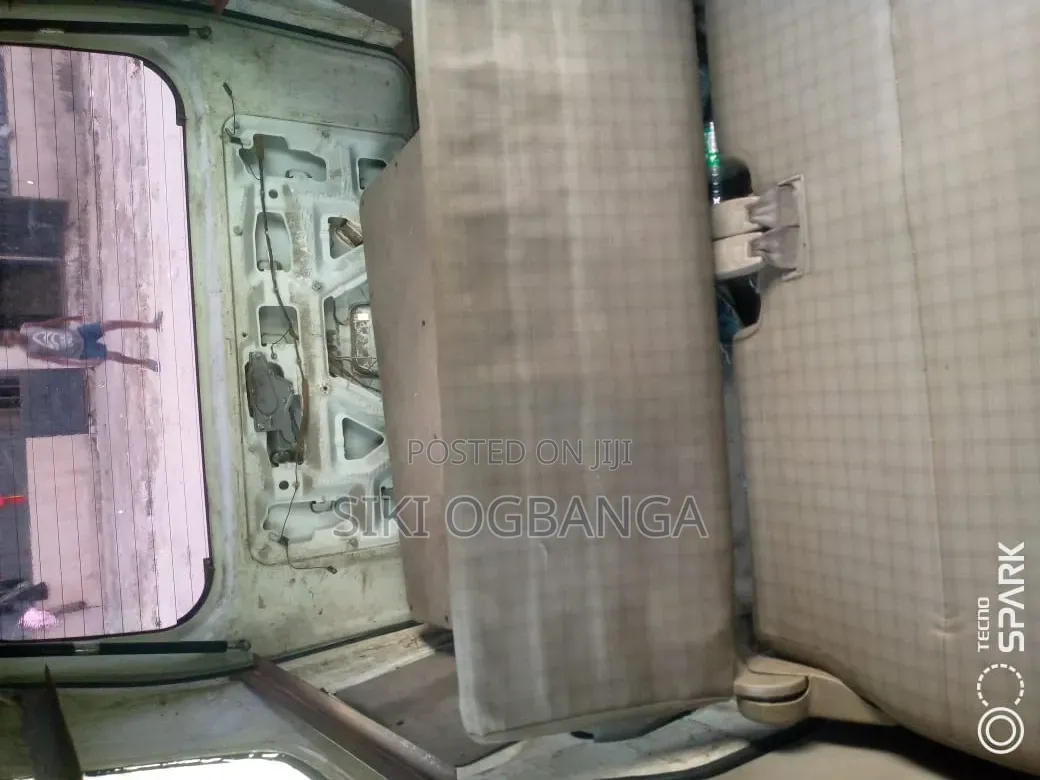 Suzuki Every 2010 Silver