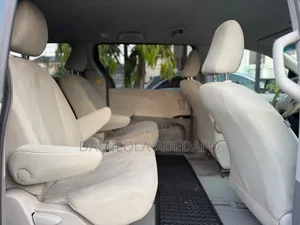 Toyota Sienna 2013 Gray