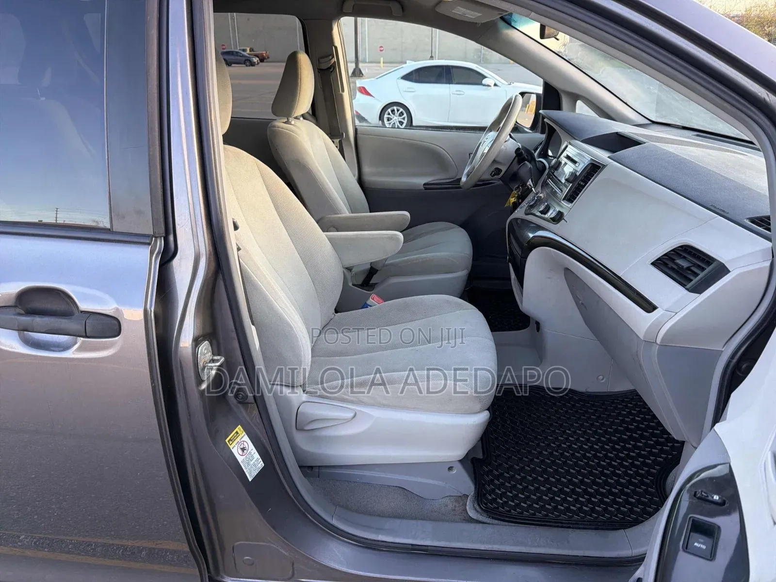 Toyota Sienna 2013 Gray
