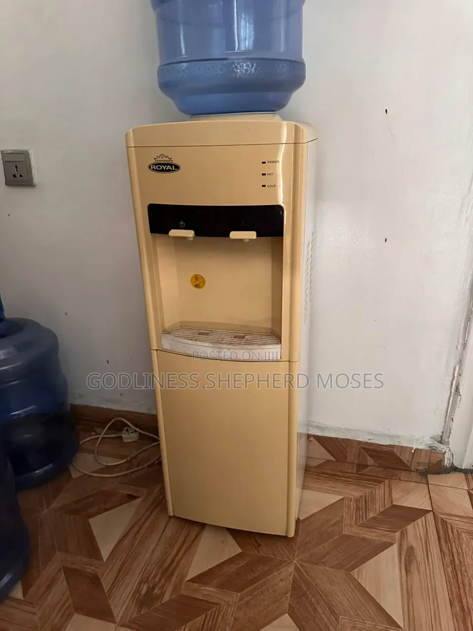 Water Dispenser