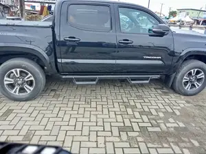 Toyota Tacoma 2018 Black