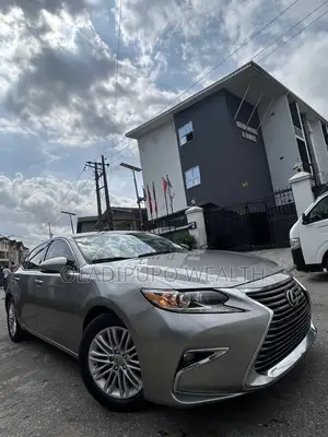 Lexus ES 2016 Gray