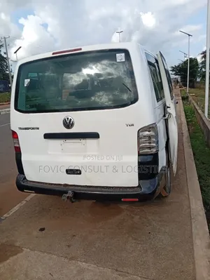 Volkswagen Transporter 2003 White