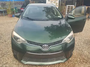 Toyota Corolla 2015 Green