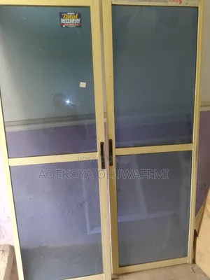 Sliding Door