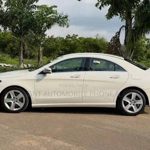Mercedes-Benz GLA 250 2015 White