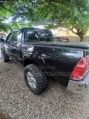 Toyota Tacoma 2006 Black