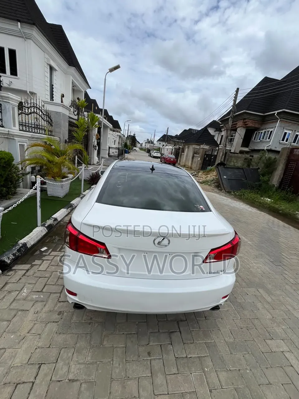 Lexus IS 2012 White