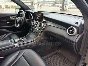 Mercedes-Benz GLC-Class 2018 Black