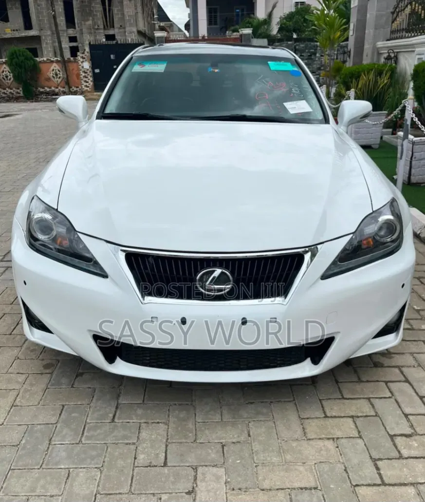 Lexus IS 2012 White