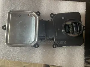 Head Light Charger or Head Light Module Prado 2026 Model