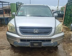 Honda Pilot 2006 Silver
