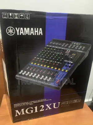 Yamaha Mg12xu 12-Channel Mixer (Open Box / Fairly Used)