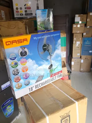 Qasa Solar Rechargeable 18inch Fan