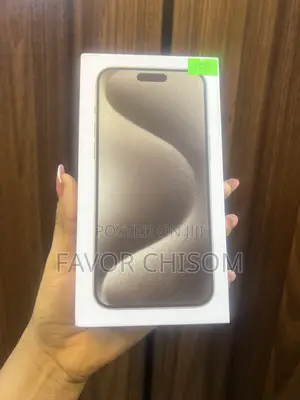 New Apple iPhone 15 Pro Max 256 GB Silver