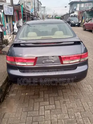 Honda Accord 2004 Gray