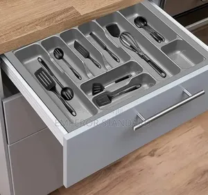 Cutlery Tray for Kitchen Drawer/Cutlery Storage Organizer Tray