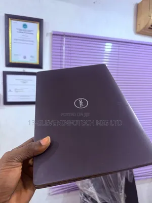 Laptop Dell Latitude 5300 16GB Intel Core i5 SSD 256GB