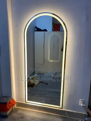 Mirror With Lights