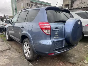 Toyota RAV4 2.5 Limited 4x4 2010 Blue