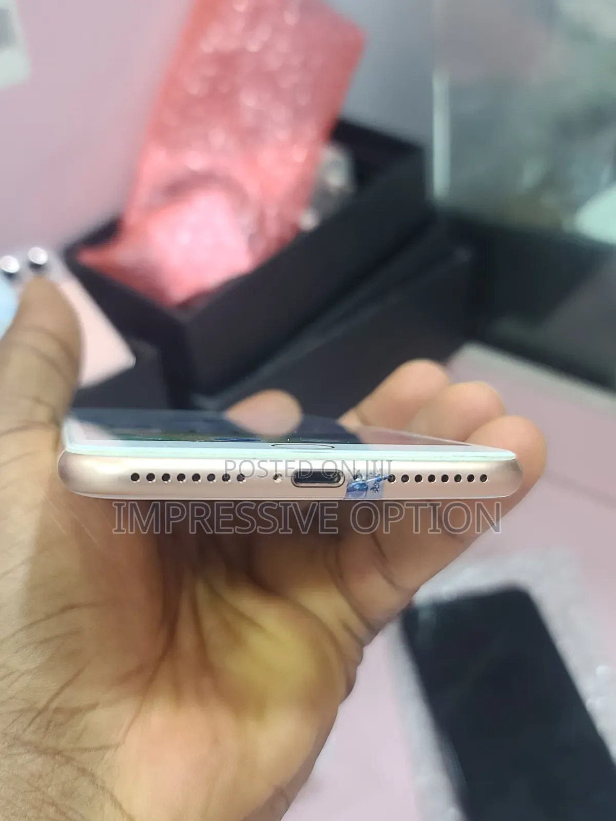 Apple iPhone 8 Plus 64 GB Gold