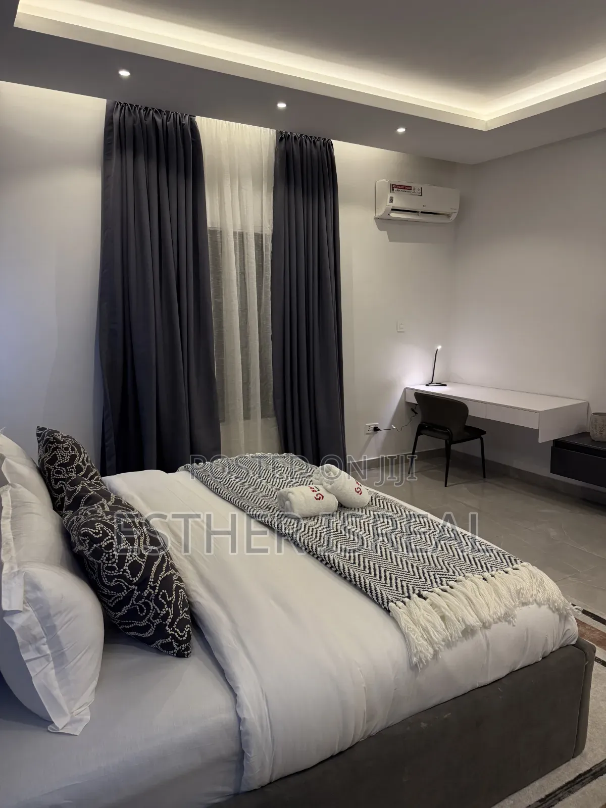 Self Compound 5 Bedroom Apartment