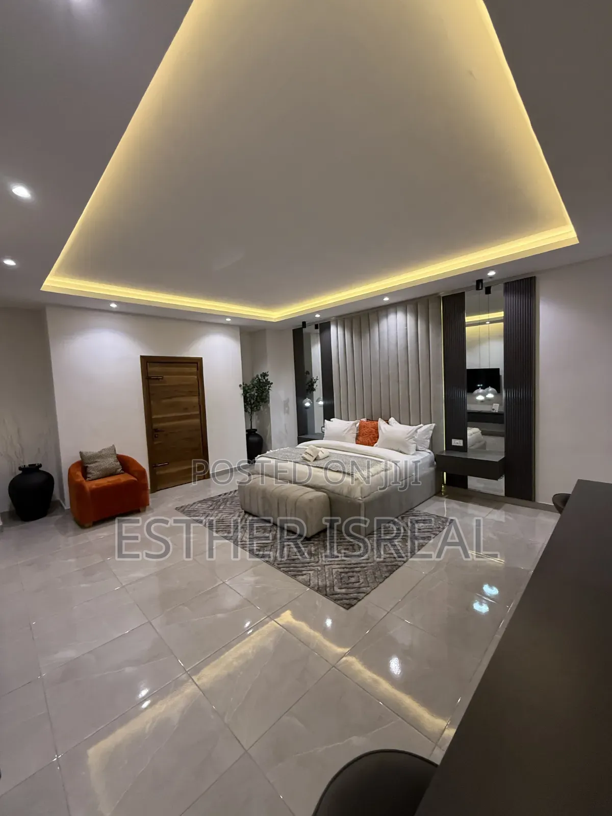 Self Compound 5 Bedroom Apartment