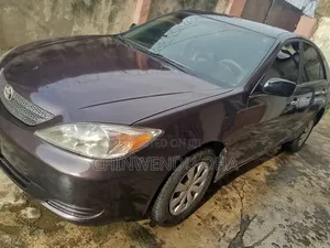 Toyota Camry 2004 Burgundy