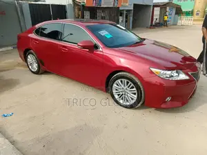Lexus ES 2014 Red