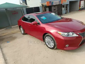 Lexus ES 2014 Red