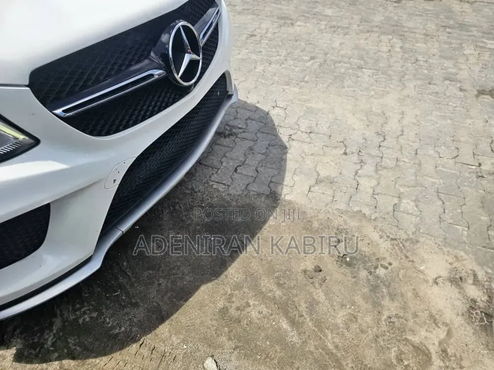 Mercedes-Benz GLE-Class 2017 White