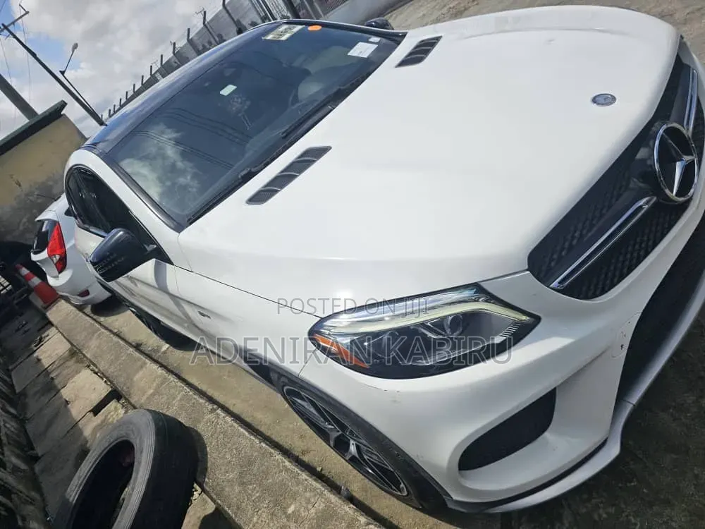 Mercedes-Benz GLE-Class 2017 White