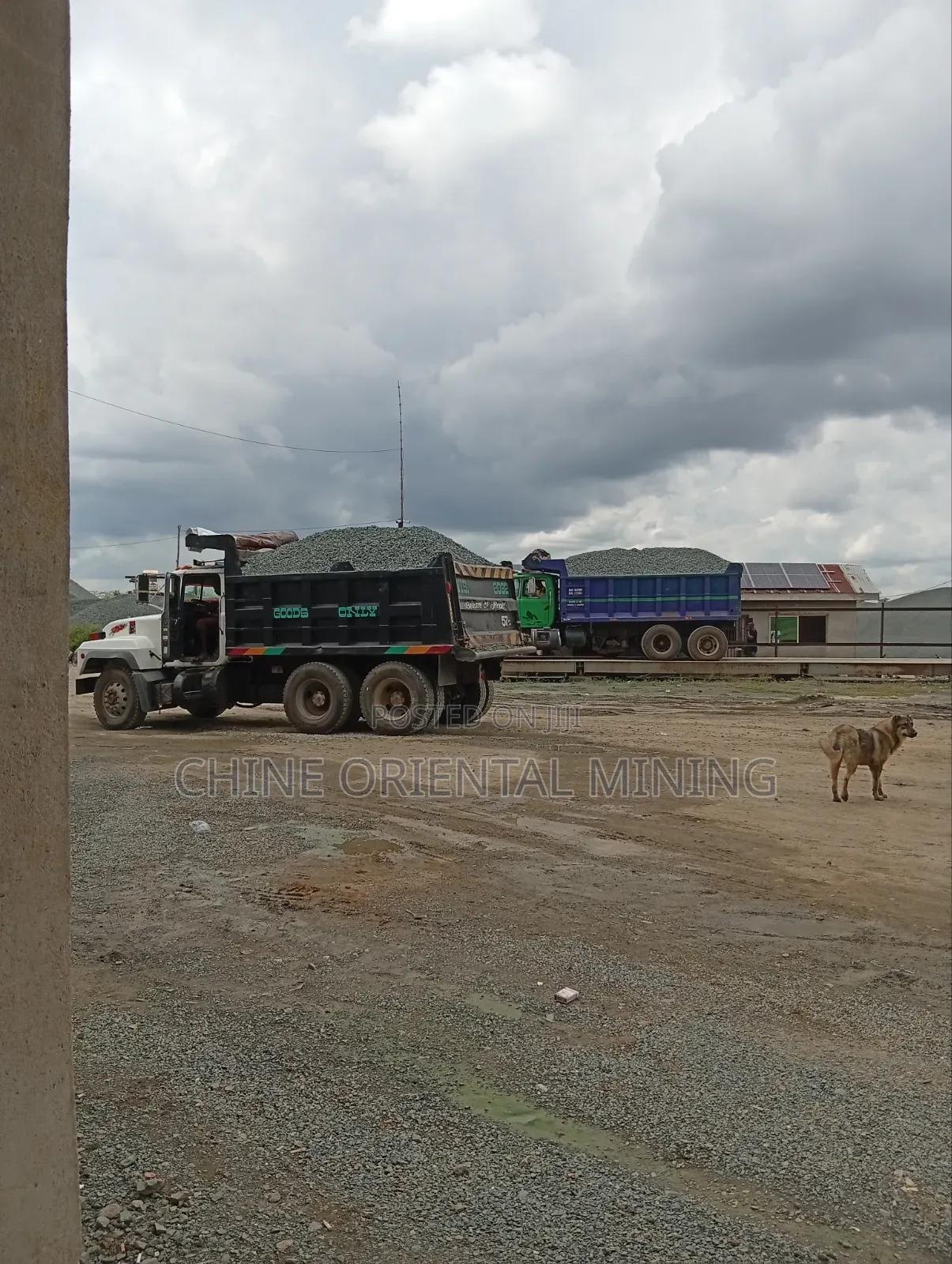Premier Iron Black Chippings and Granite for Construction Projects